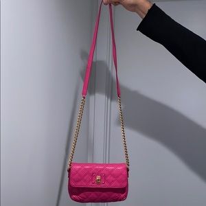 MARC JACOBS pink crossbody w/ zipper & card slots